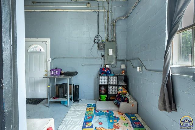 316 Pennsylvania AVE, Holton, KS 66436