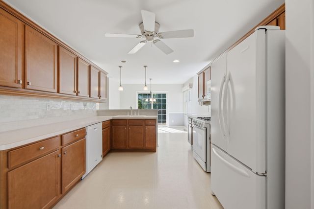 10877 Mathias Drive, St. John, IN 46373