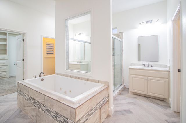 4 Aztec Lane, Ransom Canyon, TX 79366