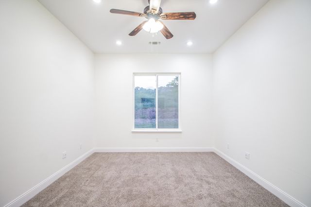 4 Aztec Lane, Ransom Canyon, TX 79366