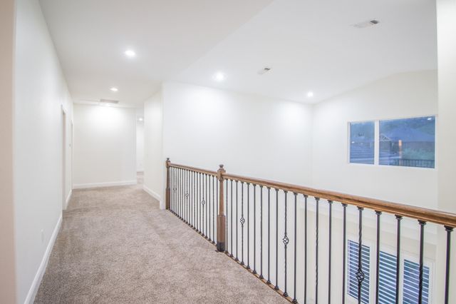 4 Aztec Lane, Ransom Canyon, TX 79366