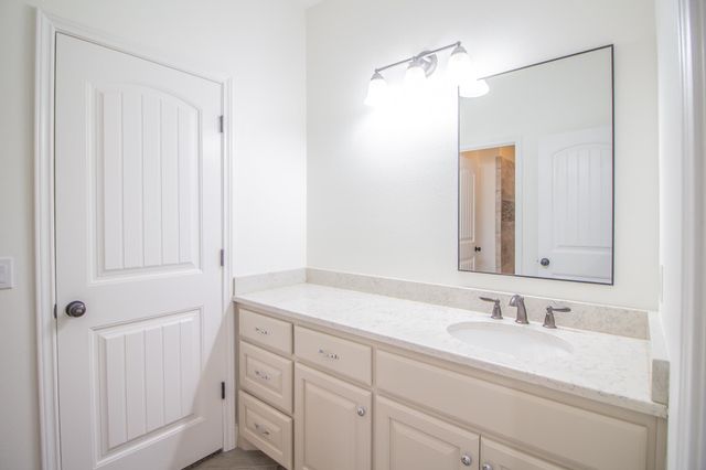 4 Aztec Lane, Ransom Canyon, TX 79366