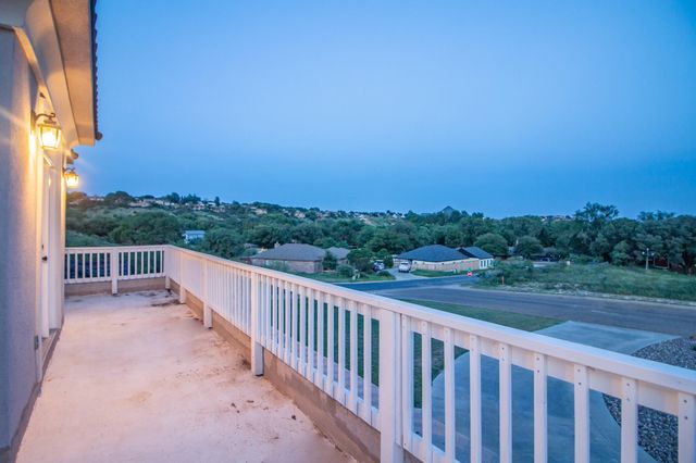 4 Aztec Lane, Ransom Canyon, TX 79366