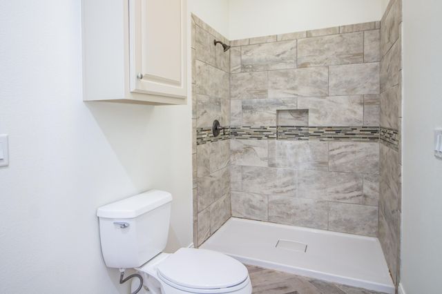 4 Aztec Lane, Ransom Canyon, TX 79366