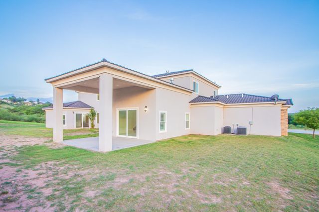 4 Aztec Lane, Ransom Canyon, TX 79366