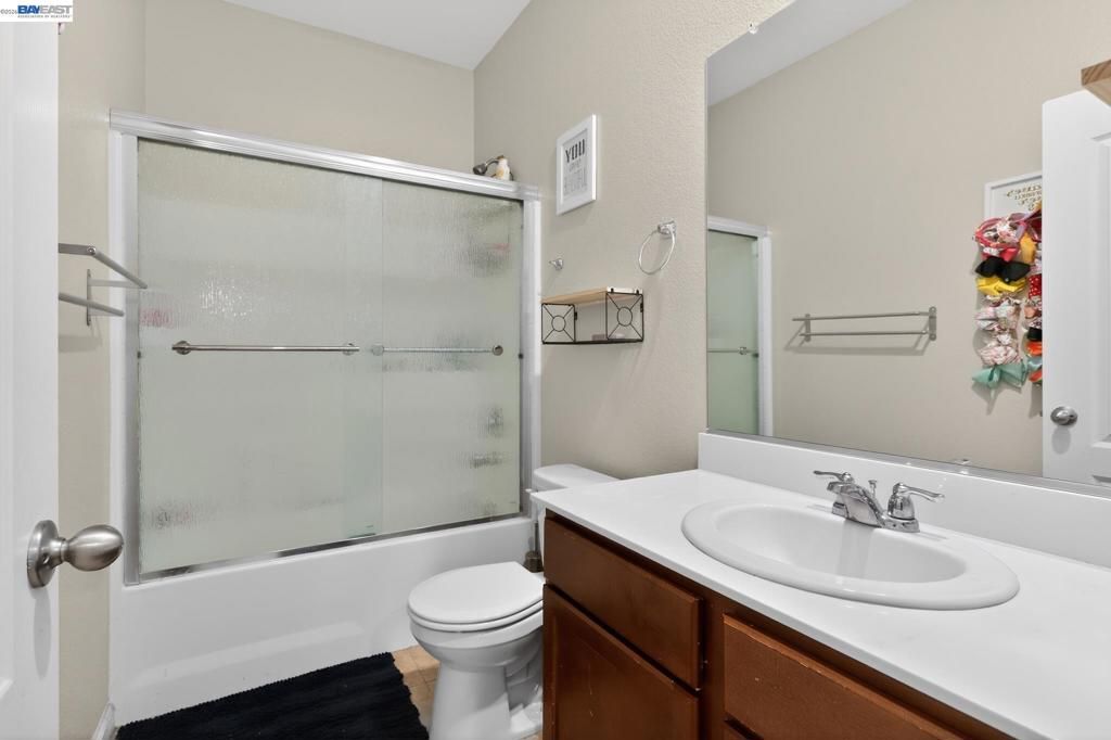 Image 16 of property listing at 1974 Garden Ln, Rio Vista, CA 94571