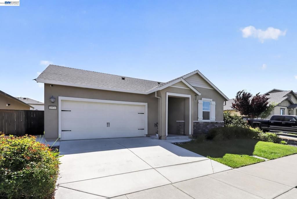 Image 2 of property listing at 1974 Garden Ln, Rio Vista, CA 94571
