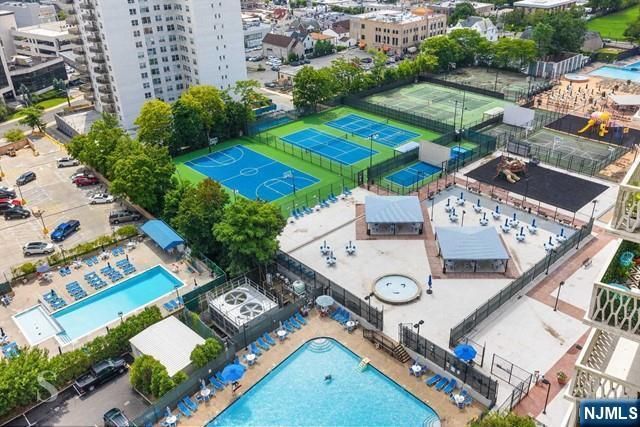 2100 Linwood Avenue 20N, Fort Lee, NJ 07024