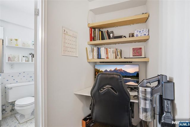 2100 Linwood Avenue 20N, Fort Lee, NJ 07024