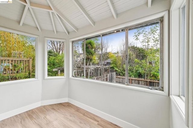 4970 4970 CORONADO AVENUE, Oakland, CA 94618