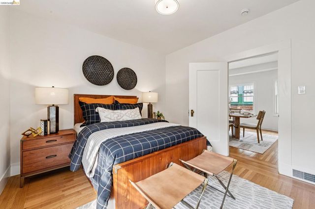 4970 4970 CORONADO AVENUE, Oakland, CA 94618