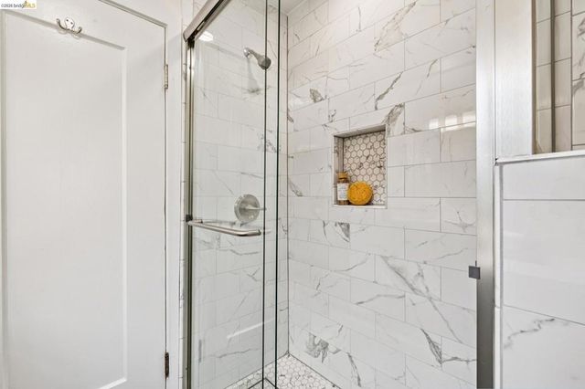 4970 4970 CORONADO AVENUE, Oakland, CA 94618