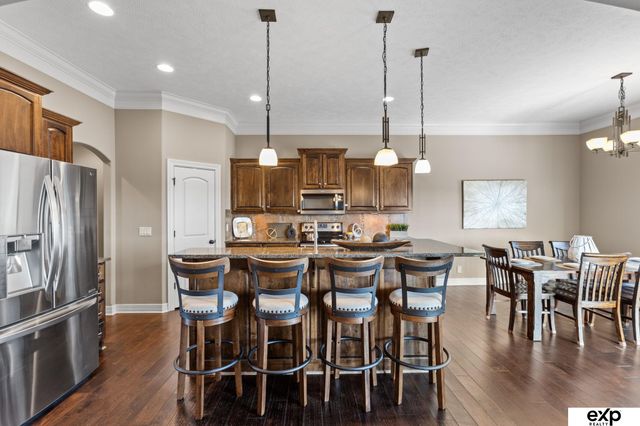 3909 N 191st Street, Elkhorn, NE 68022