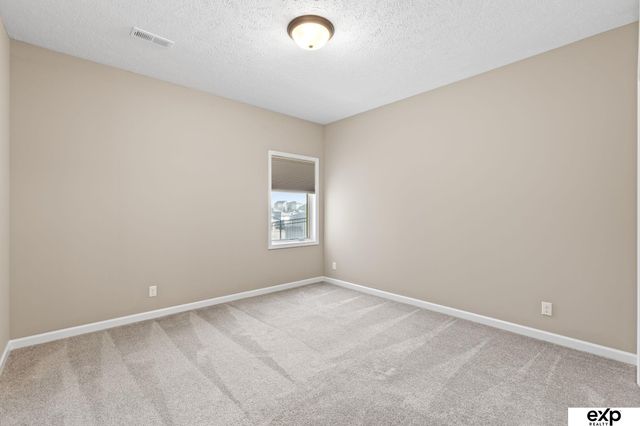 3909 N 191st Street, Elkhorn, NE 68022