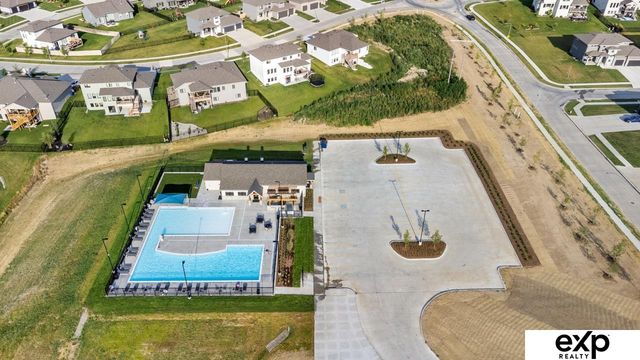 3909 N 191st Street, Elkhorn, NE 68022