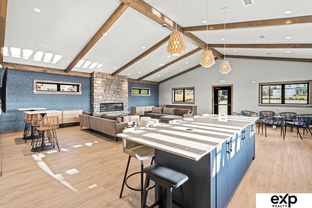 3909 N 191st Street, Elkhorn, NE 68022