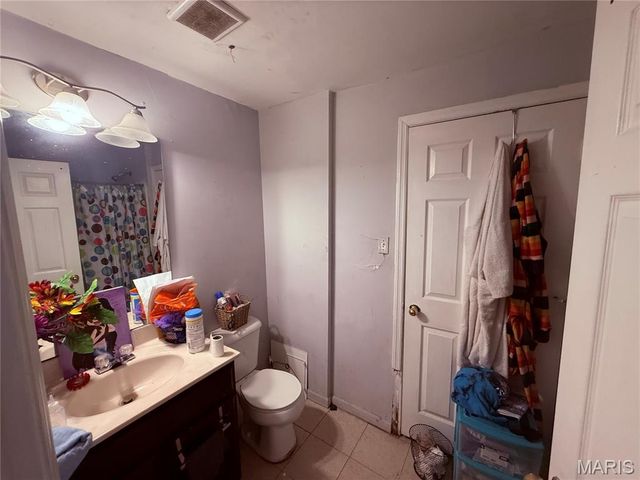 2148 Oakdale Avenue, St Louis, MO 63121