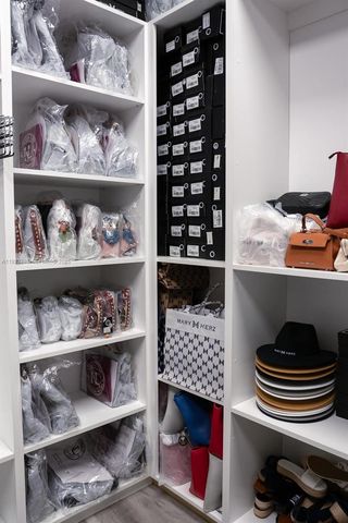 1612 W 68 st, Hialeah, FL 33014