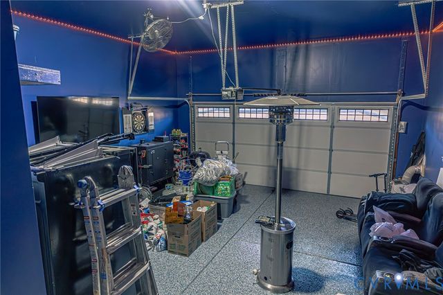 7033 Ravenscraig Cres, Henrico, VA 23231