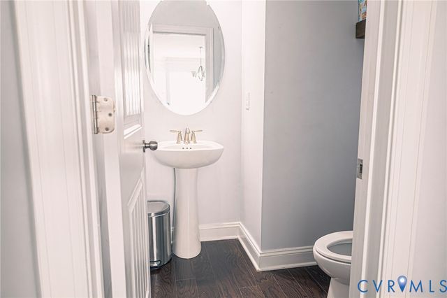 7033 Ravenscraig Cres, Henrico, VA 23231