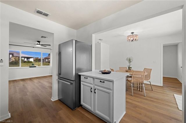 2141 SW 5th AVE, Cape Coral, FL 33991
