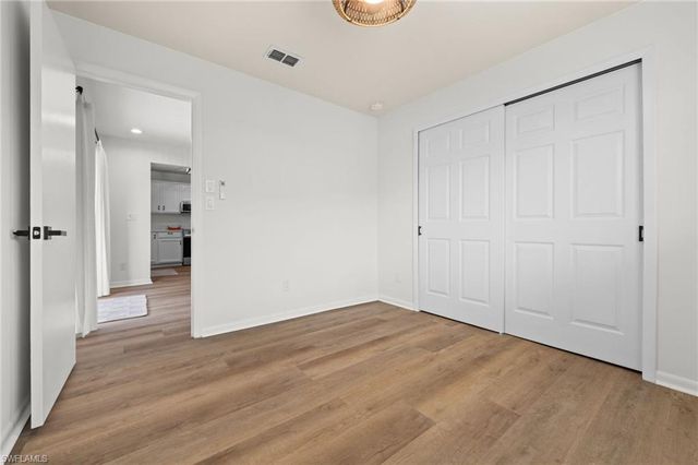 2141 SW 5th AVE, Cape Coral, FL 33991