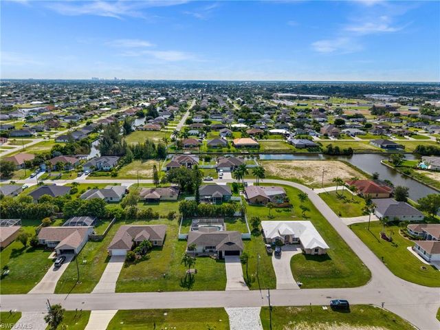 2141 SW 5th AVE, Cape Coral, FL 33991
