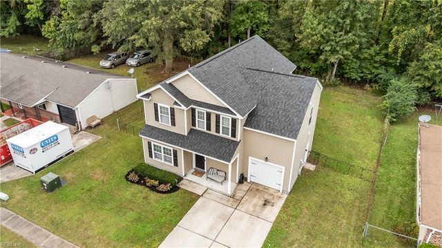 1337 King Arthur DR, Chesapeake, VA 23323