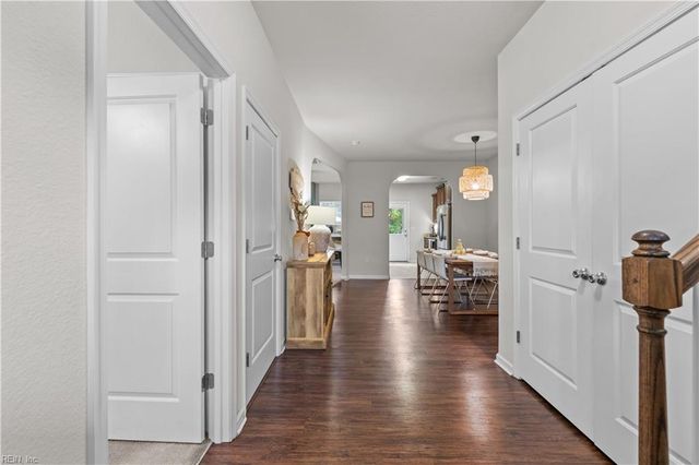 1337 King Arthur DR, Chesapeake, VA 23323