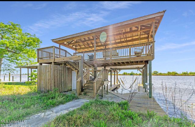 4155 Riverside Drive, Pearlington, MS 39572