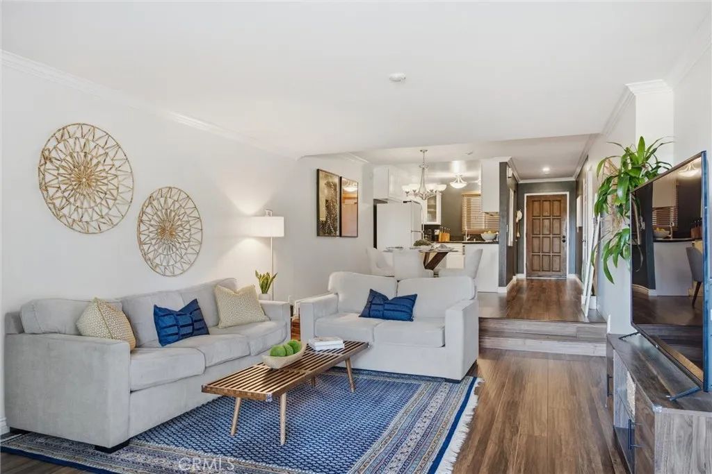 1321 Beryl Street 102, Redondo Beach, CA 90277
