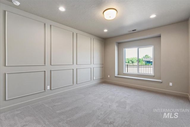 9833 S Peregrine Falcon Ave., Nampa, ID 83686