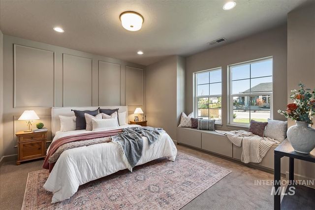 9833 S Peregrine Falcon Ave., Nampa, ID 83686