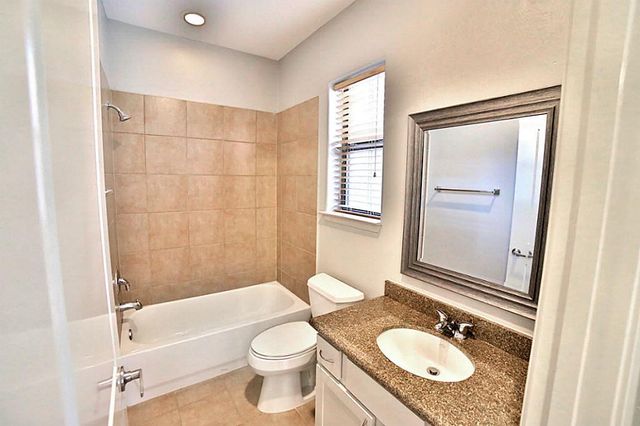 407 Jackson Hill Street, Houston, TX 77007