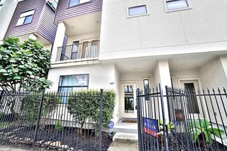 407 Jackson Hill Street, Houston, TX 77007