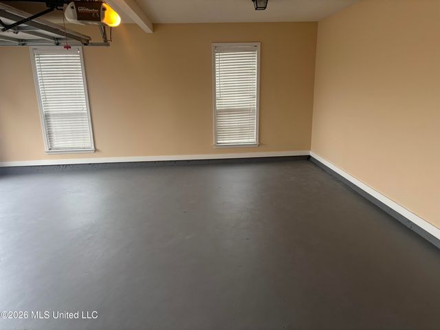 8493 Cross Over Road, Southaven, MS 38672