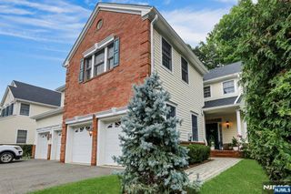 709 Fieldstone Terrace, Wyckoff, NJ 07481