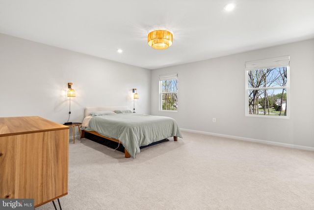 179 NATIONAL ST, Ranson, WV 25438