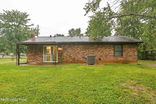 1196 Flatlick Rd, Mt Washington, KY 40047