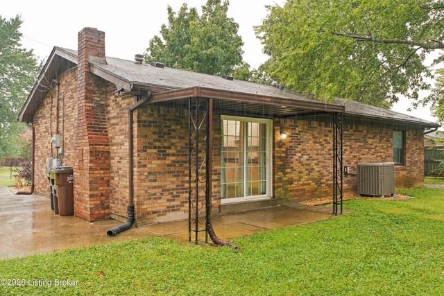 1196 Flatlick Rd, Mt Washington, KY 40047