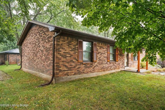 1196 Flatlick Rd, Mt Washington, KY 40047