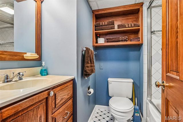 2213 Gladiator Drive, Fenton, MO 63026