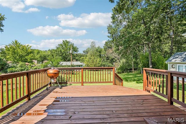 2213 Gladiator Drive, Fenton, MO 63026