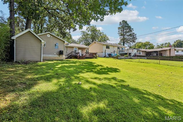 2213 Gladiator Drive, Fenton, MO 63026