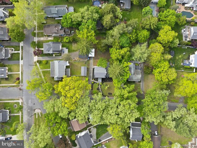 4 2ND ST, Riverton, NJ 08077