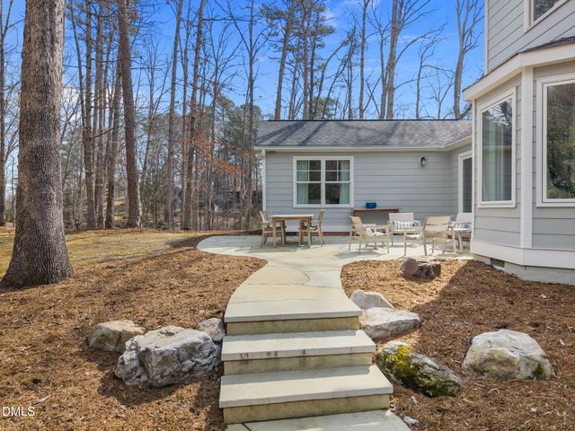 600 Lakeshore Lane, Chapel Hill, NC 27514