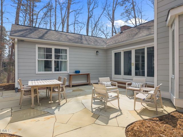 600 Lakeshore Lane, Chapel Hill, NC 27514