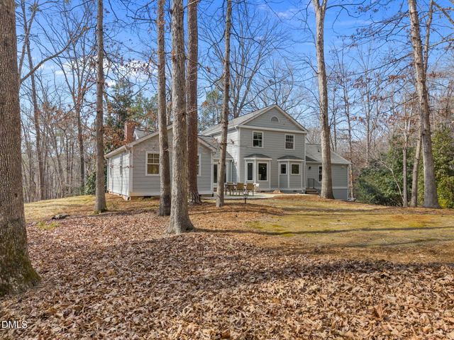600 Lakeshore Lane, Chapel Hill, NC 27514