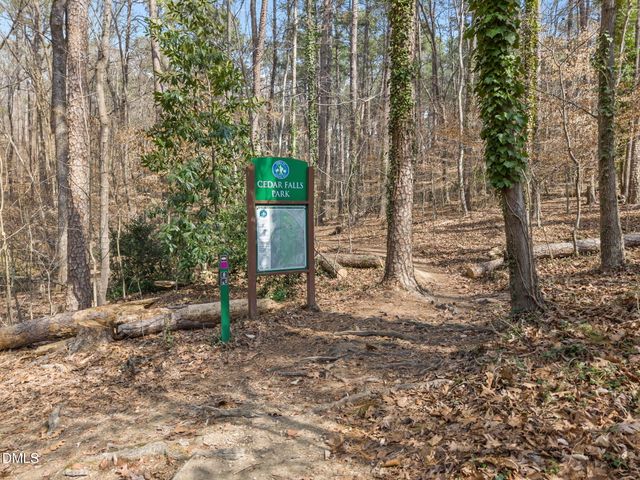 600 Lakeshore Lane, Chapel Hill, NC 27514