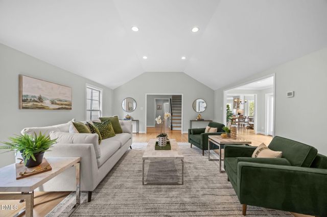 600 Lakeshore Lane, Chapel Hill, NC 27514